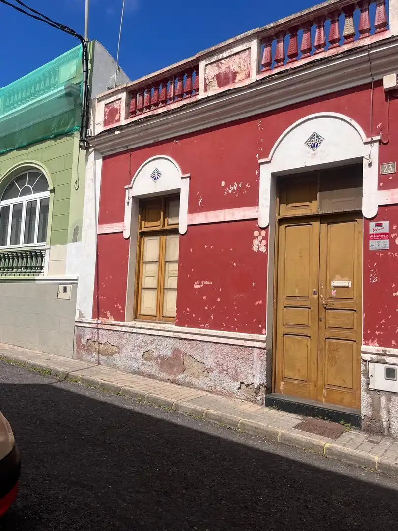 Vista exterior de Casa o xalet en venda en Las Palmas de Gran Canaria