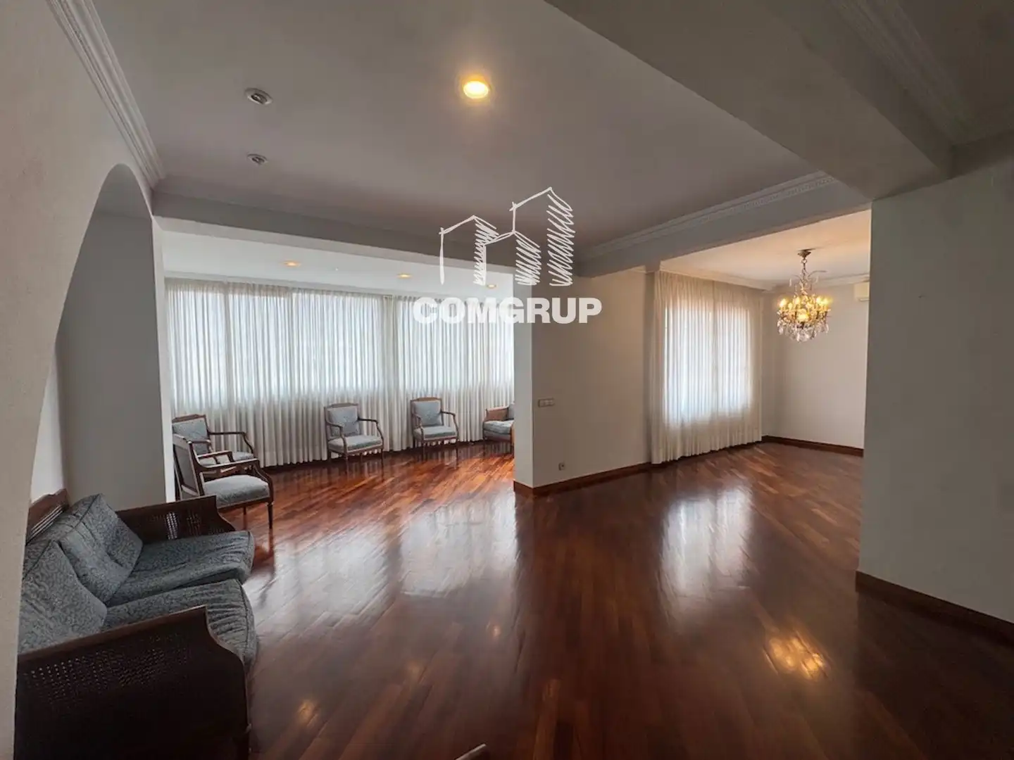 Sala d'estar de Pis de lloguer en Barcelona amb Aire condicionat, Calefacció i Balcó