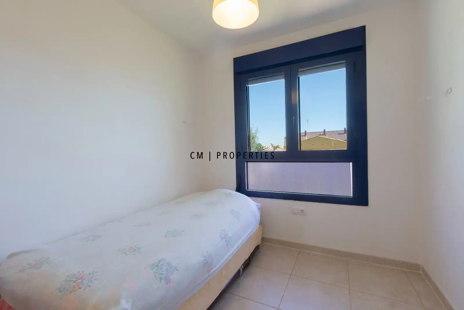 Dormitori de Casa adosada en venda en Sagunto / Sagunt amb Aire condicionat, Calefacció i Terrassa