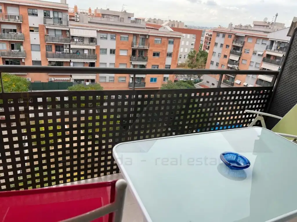 Vista exterior de Pis en venda en  Tarragona Capital amb Aire condicionat, Terrassa i Microones