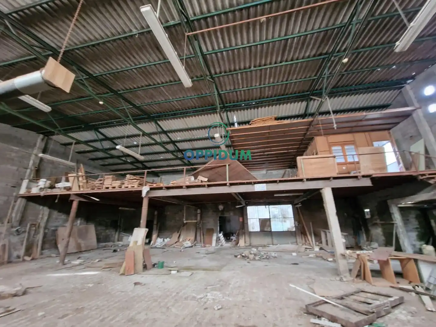 Industrial buildings for sale in Touro