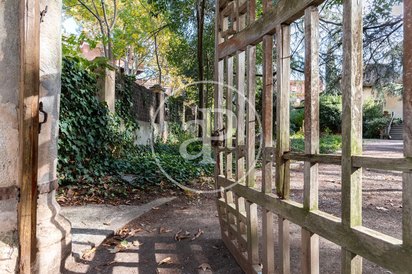 Jardí de Casa o xalet en venda en Sant Cugat del Vallès amb Calefacció, Jardí privat i Terrassa