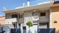 Exterior view of House or chalet for sale in  Jaén Capital  with Terrace