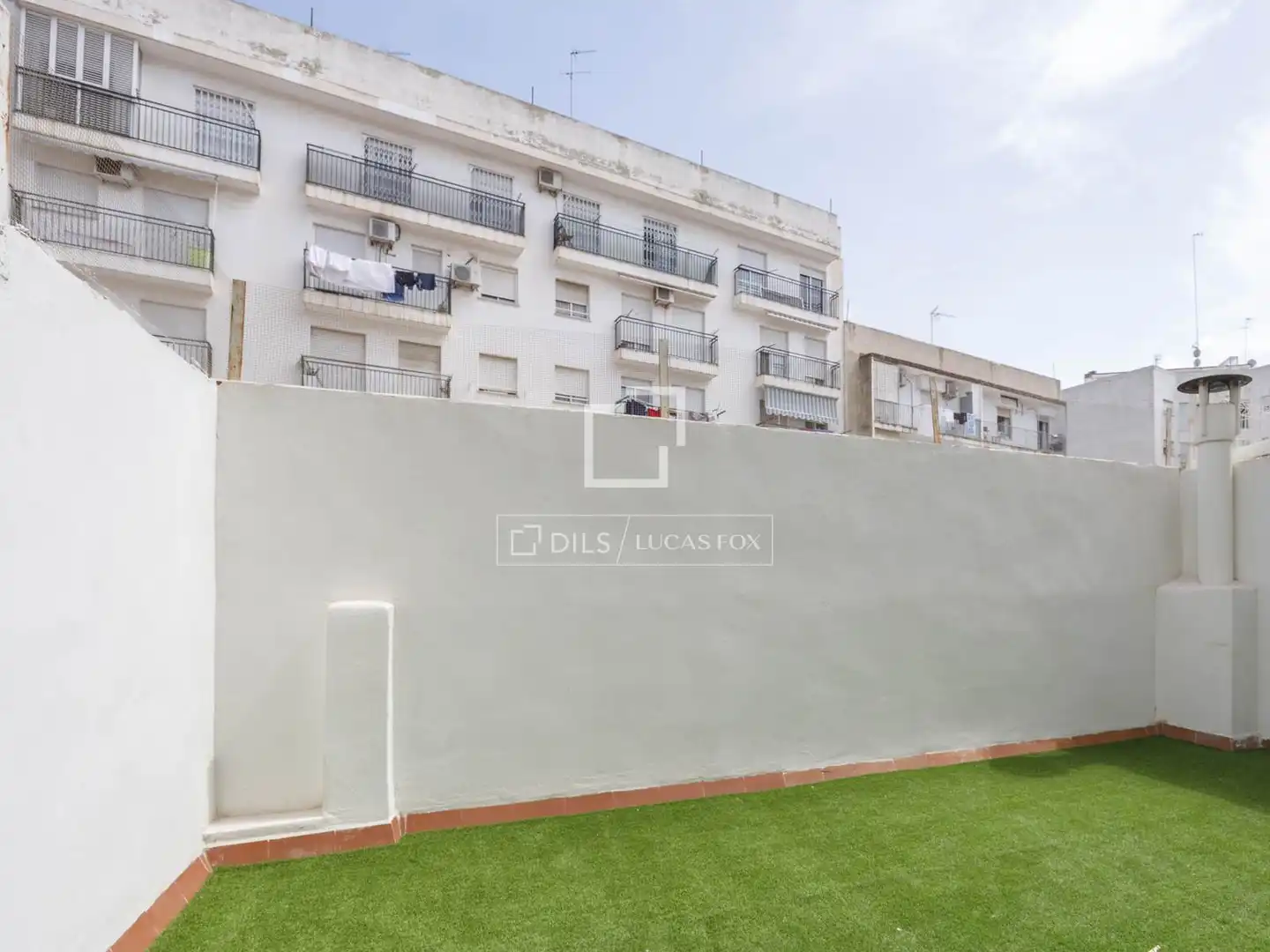 Appartamento con terrazza in affitto a Benicalap, imagen 20