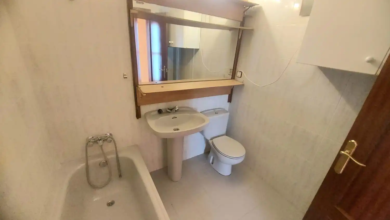 Baño de Dúplex en venta en Jaén con Aire acondicionado, Trastero y Balcón