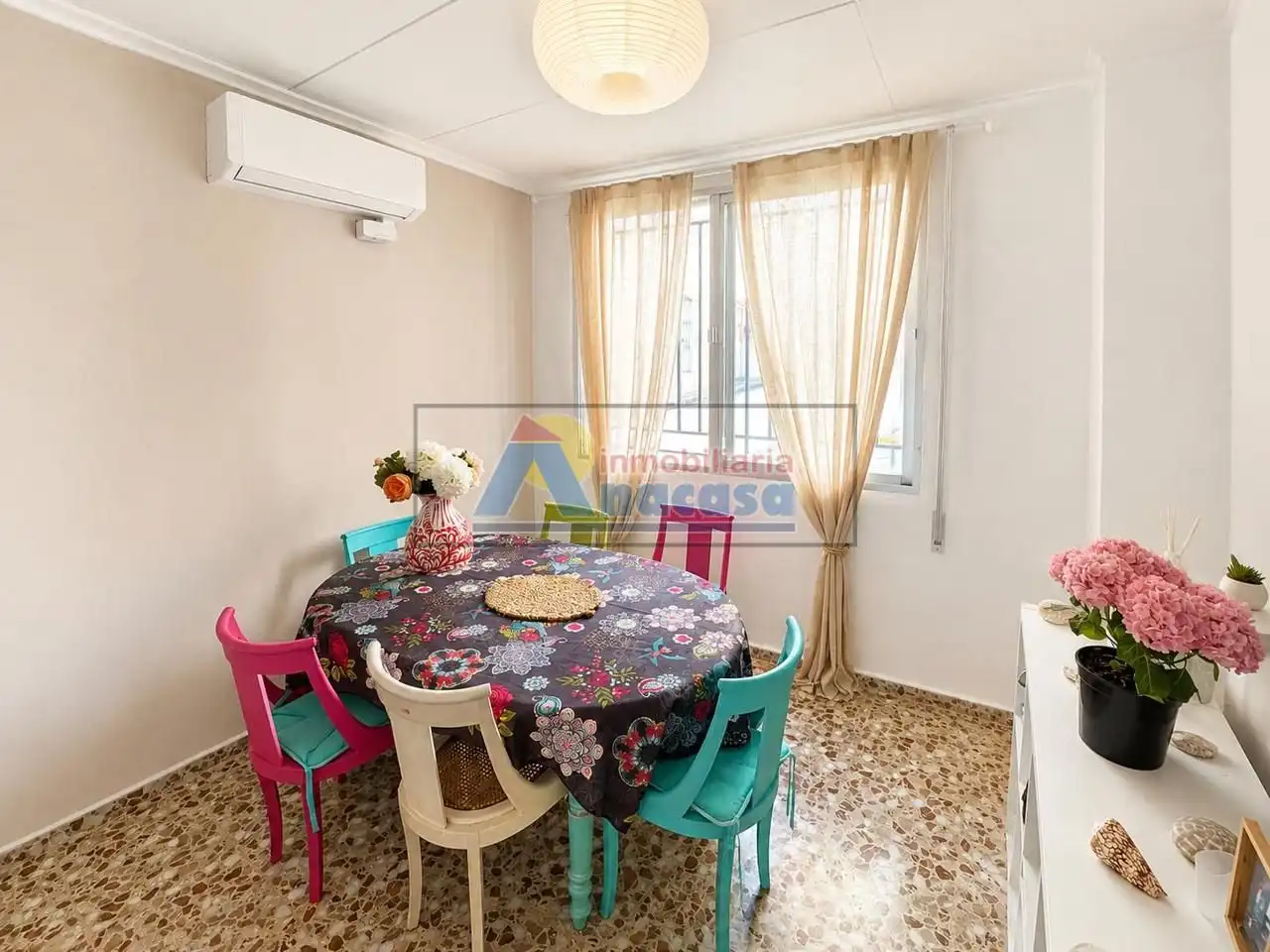 Dining room of Houses for sale in Oliva  with Air Conditioner, Terrace and Storage room