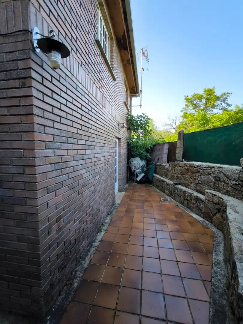 Casa o chalet en venta en Vilagarcía de Arousa con Calefacción, Jardín privado y Parquet