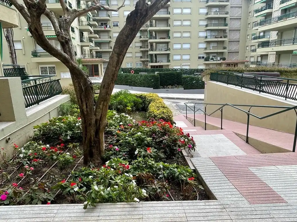 Terrasse von Haus oder Chalet zur Miete in Castell d'Aro, Platja d'Aro i s'Agaró mit Terrasse, Mikrowelle und Gemeinschaftspool