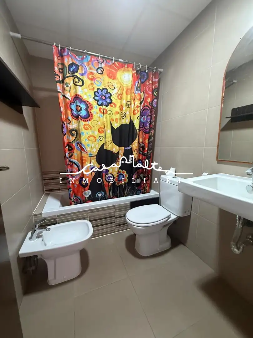 Baño de Piso en venta en La Nucia con Terraza, Amueblado y Balcón