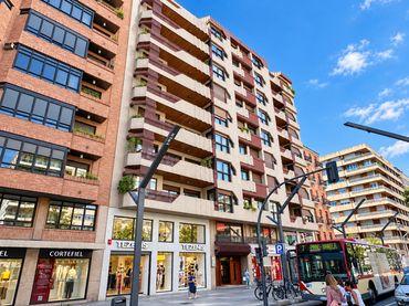 Wohnung mit Balkon zum Verkauf in Gran Vía Juan Carlos I