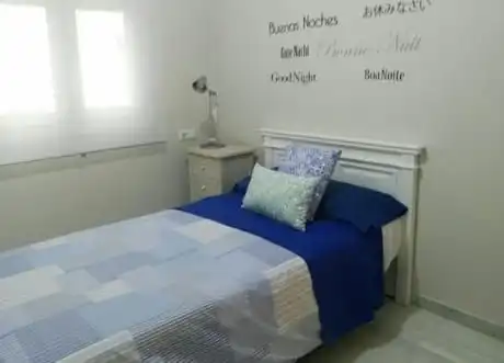 Bedroom of Flat for rent in Algeciras  with Air Conditioner and Furnished