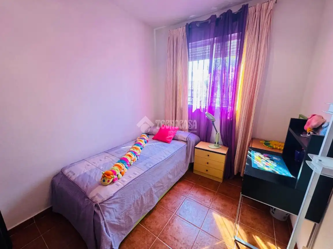 Dormitori de Casa o xalet en venda en Hormigos amb Aire condicionat, Calefacció i Traster