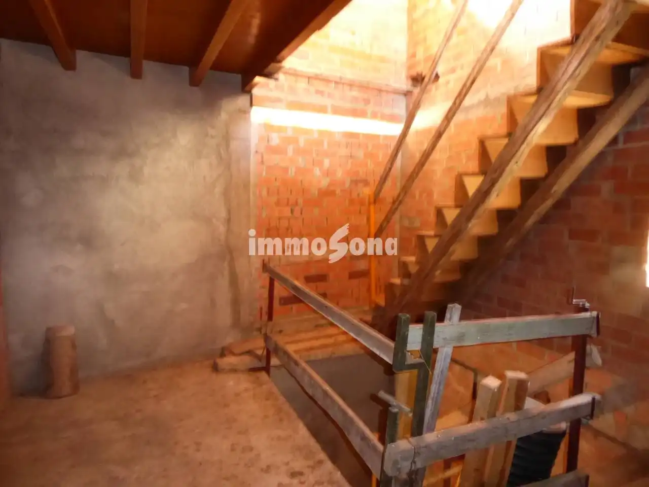 Houses for sale in La Vall d'en Bas  with Private garden