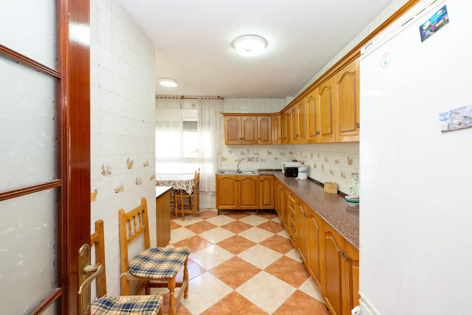 Piso de alquiler en Avenida de Italia, 3, Barrio de Zaidín