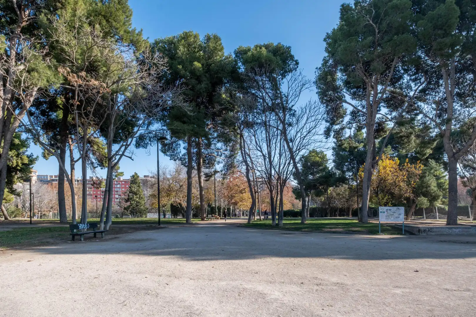 Exterior view of Flat for sale in Zaragoza  with Air Conditioner, Heating and Parquet flooring