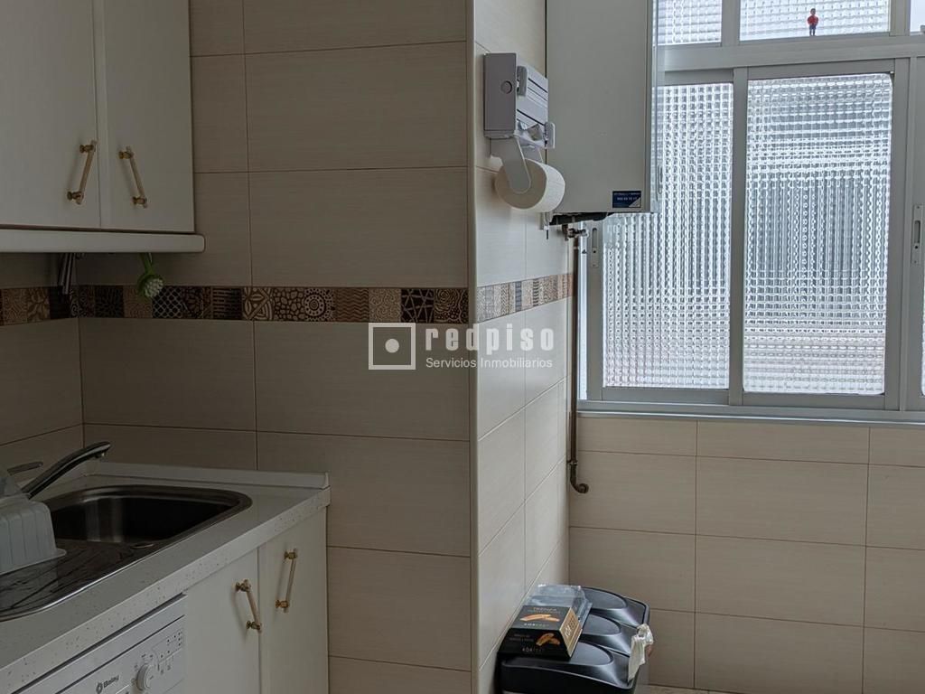 Kitchen of Flat for sale in Getafe  with Air Conditioner, Heating and Parquet flooring