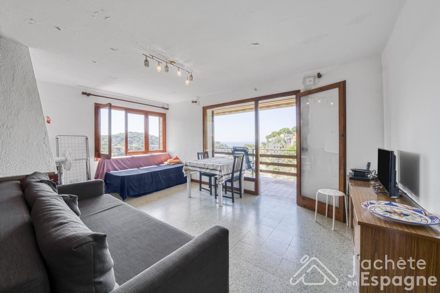 Living room of Flat for sale in Lloret de Mar  with Terrace, Furnished and Balcony