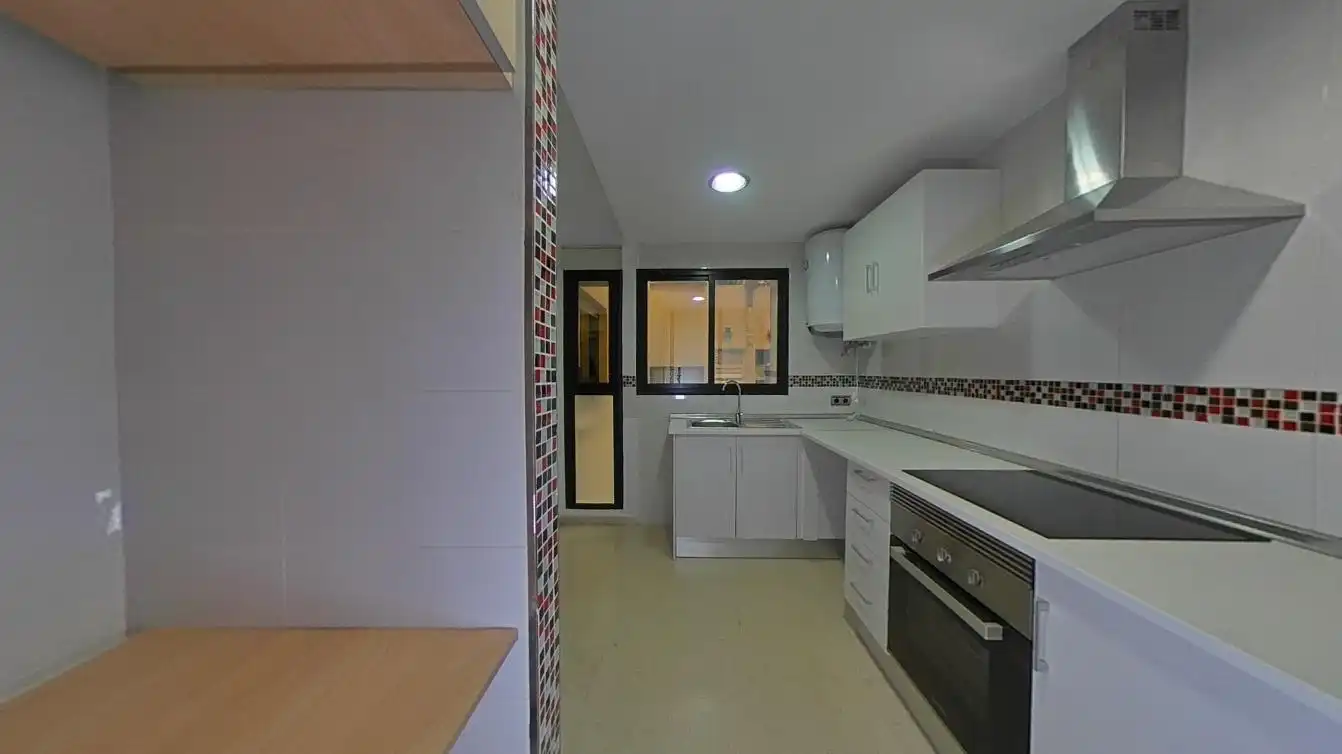 Cocina de Piso en venta en Benidorm con Piscina