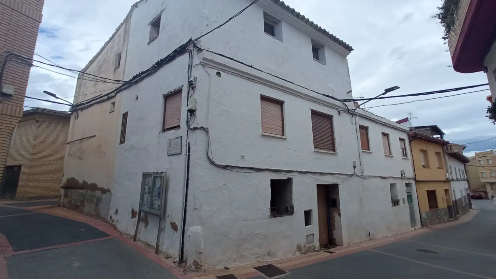 Single-family semi-detached for sale in Avenida Cortes de Aragón, 32, Novallas