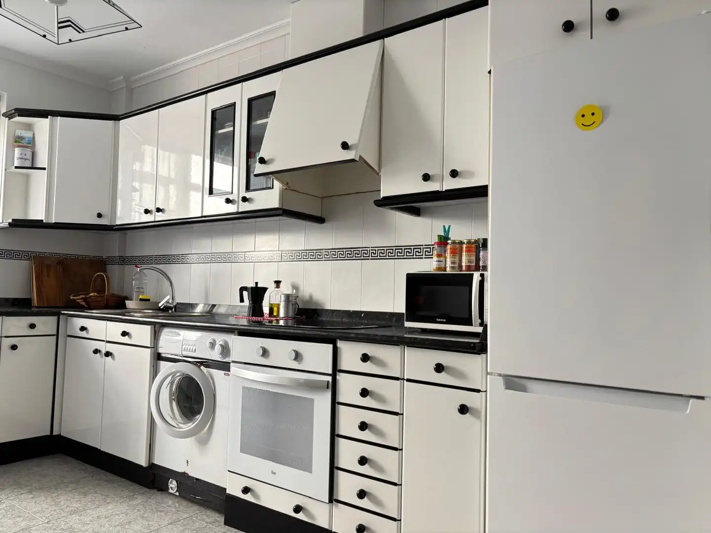 Küche von Wohnung zum Verkauf in Torrelavega  mit Heizung und Balkon