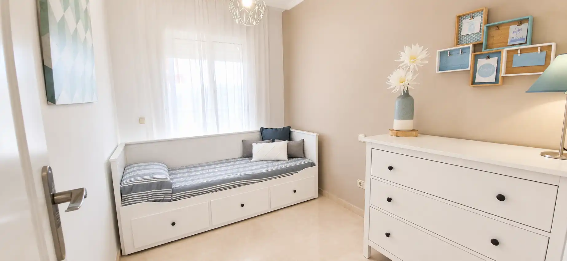Habitación de Apartamento de alquiler en Mijas con Aire acondicionado, Calefacción y Terraza