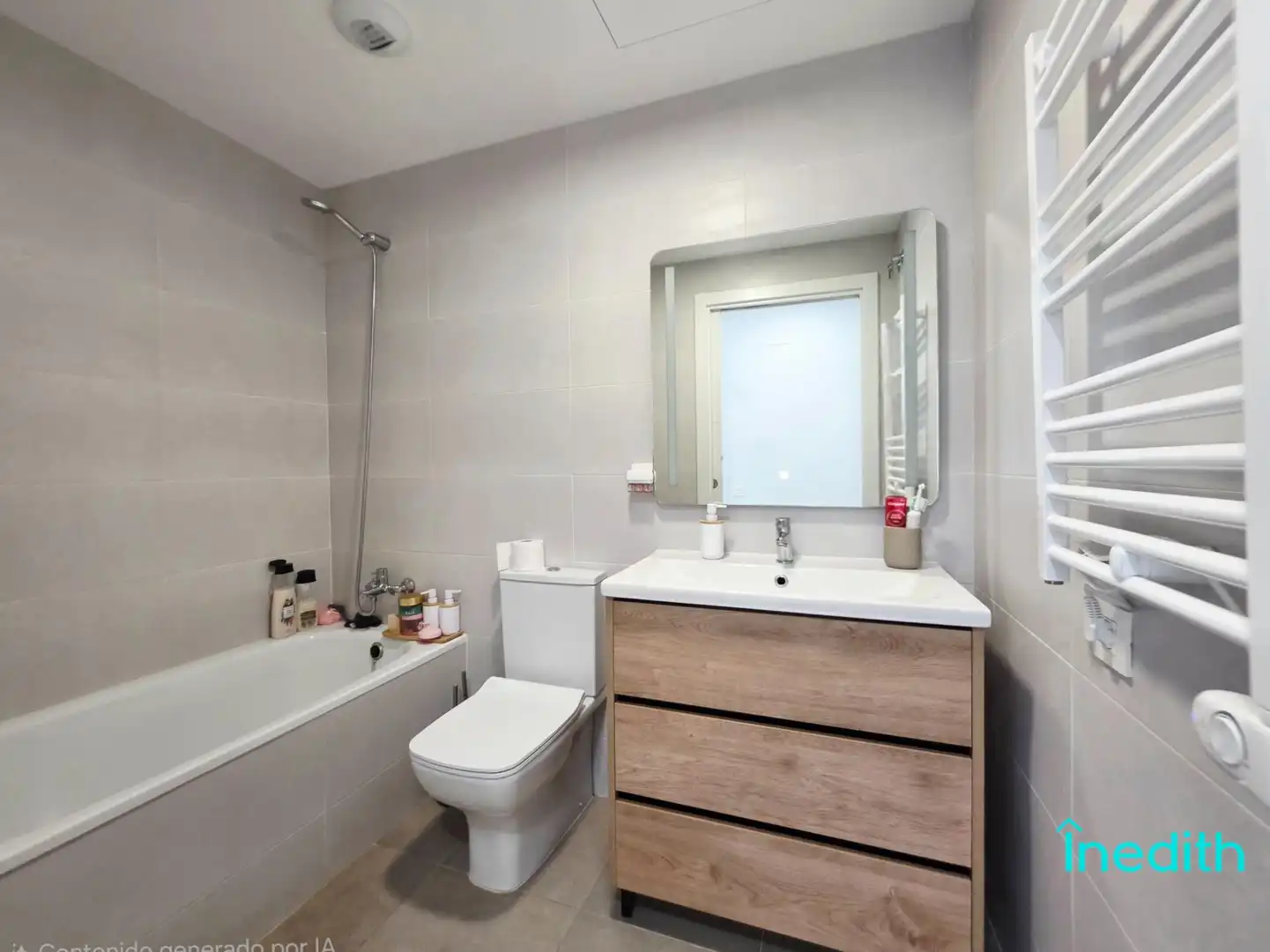Baño de Piso en venta en Calafell con Aire acondicionado, Calefacción y Terraza