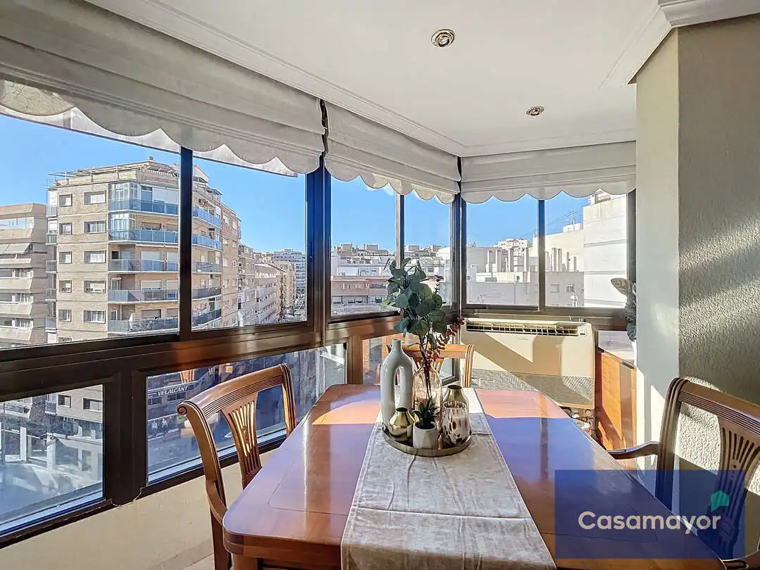 Pis en venda a Avenida Maisonnave, 31, Ensanche - Diputación