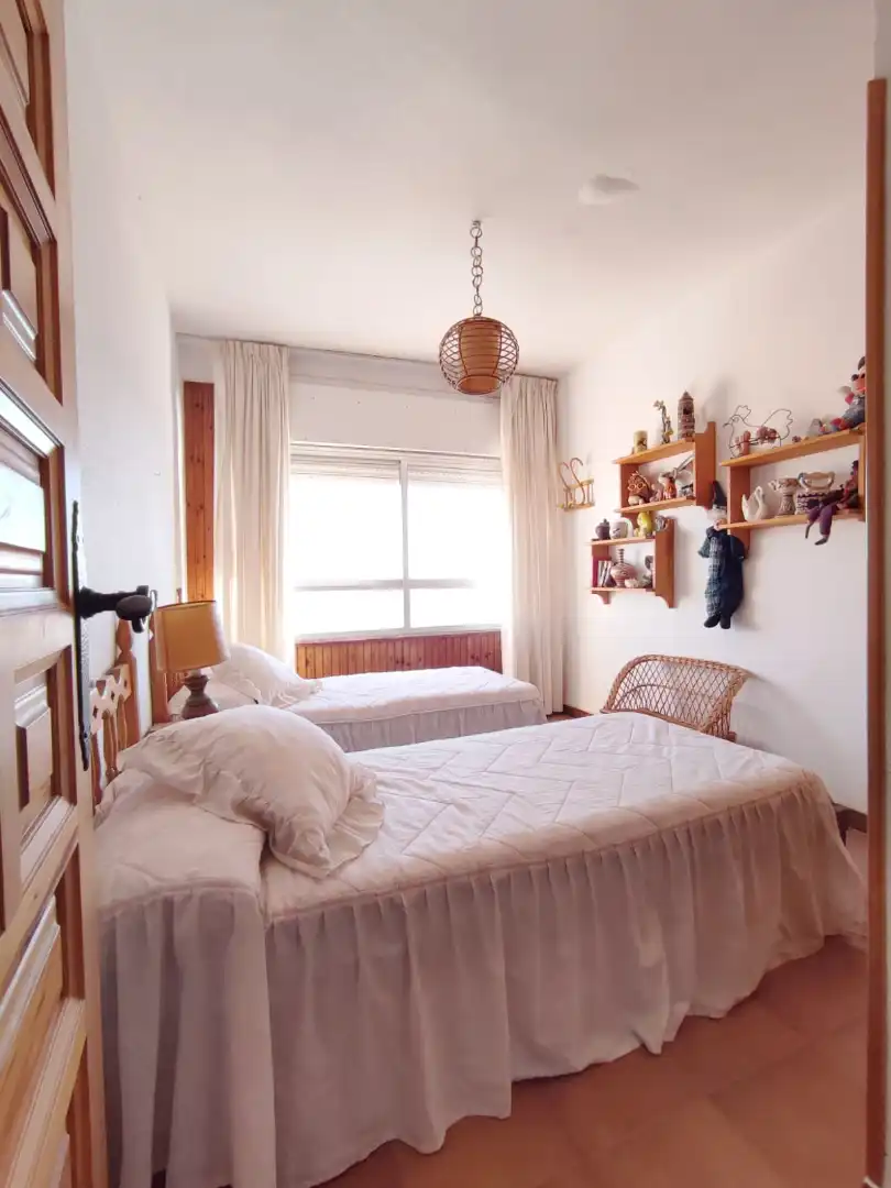 Habitación de Ático en venta en San Pedro del Pinatar con Terraza, Trastero y Amueblado