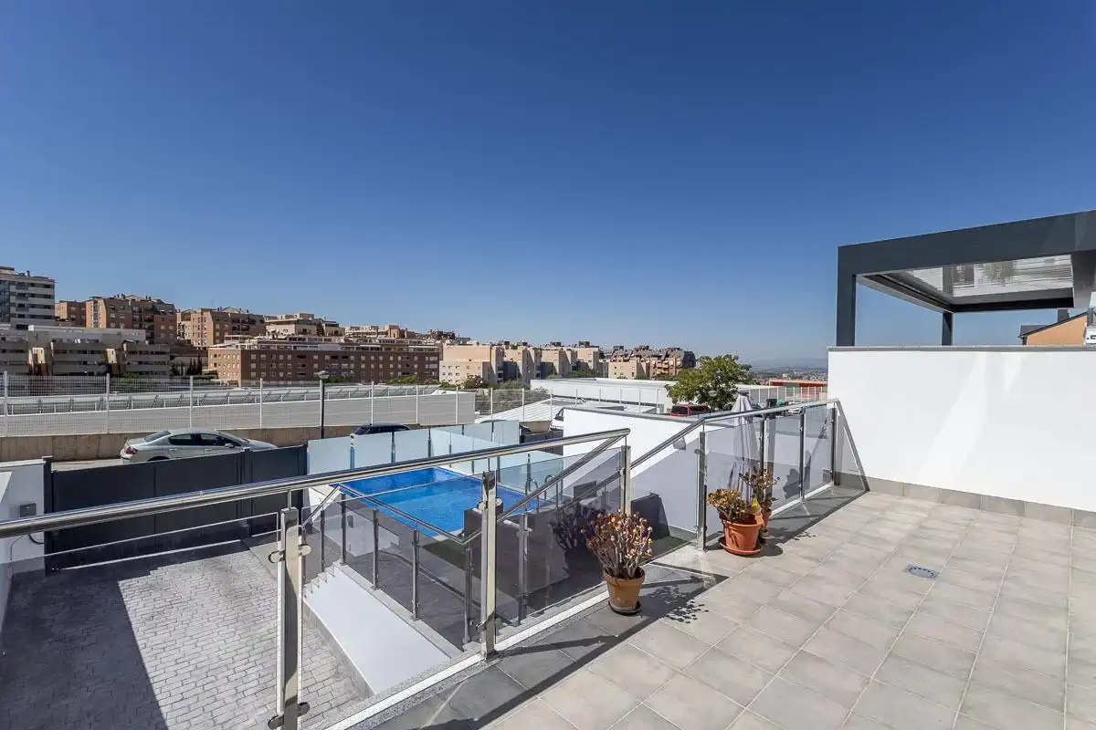 Chalet con terraza en venta en Calle Chimborazo 57, imagen 9