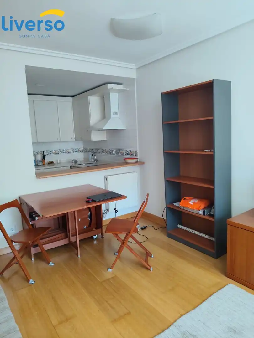 Kitchen of Flat for sale in Burgos  with Furnished