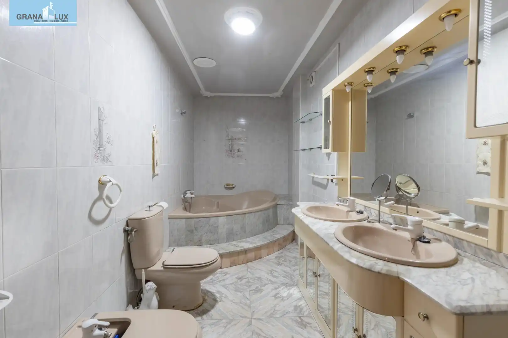 Baño de Casa o chalet en venta en Chauchina con Aire acondicionado, Calefacción y Jardín privado