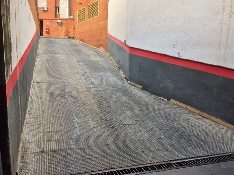 Garatge de lloguer a Calle Fulgencio de Miguel, 4, Berruguete