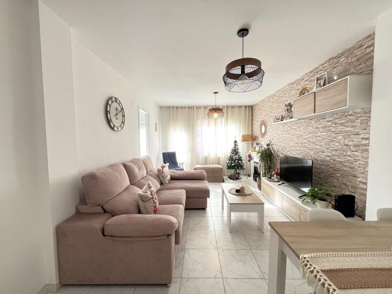 Sala d'estar de Apartament en venda en Sant Feliu de Guíxols amb Calefacció