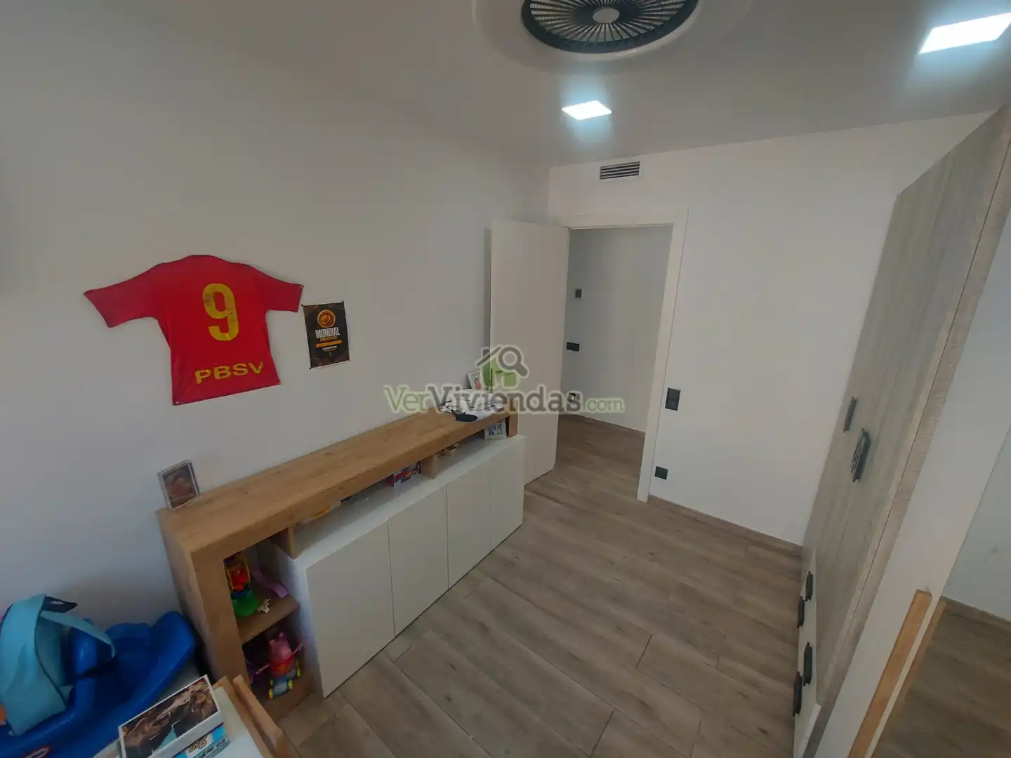 Haus oder Chalet zum Verkauf in Pallejà mit Klimaanlage, Heizung und Privatgarten