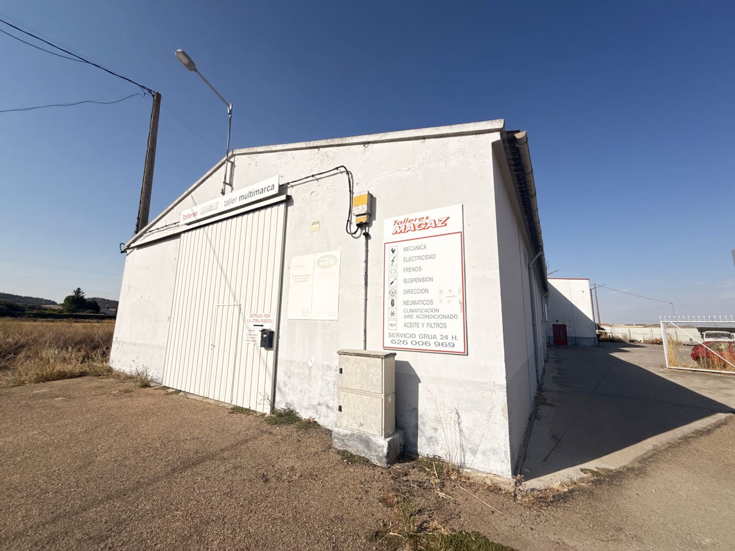 Exterior view of Industrial buildings for sale in Magaz de Pisuerga