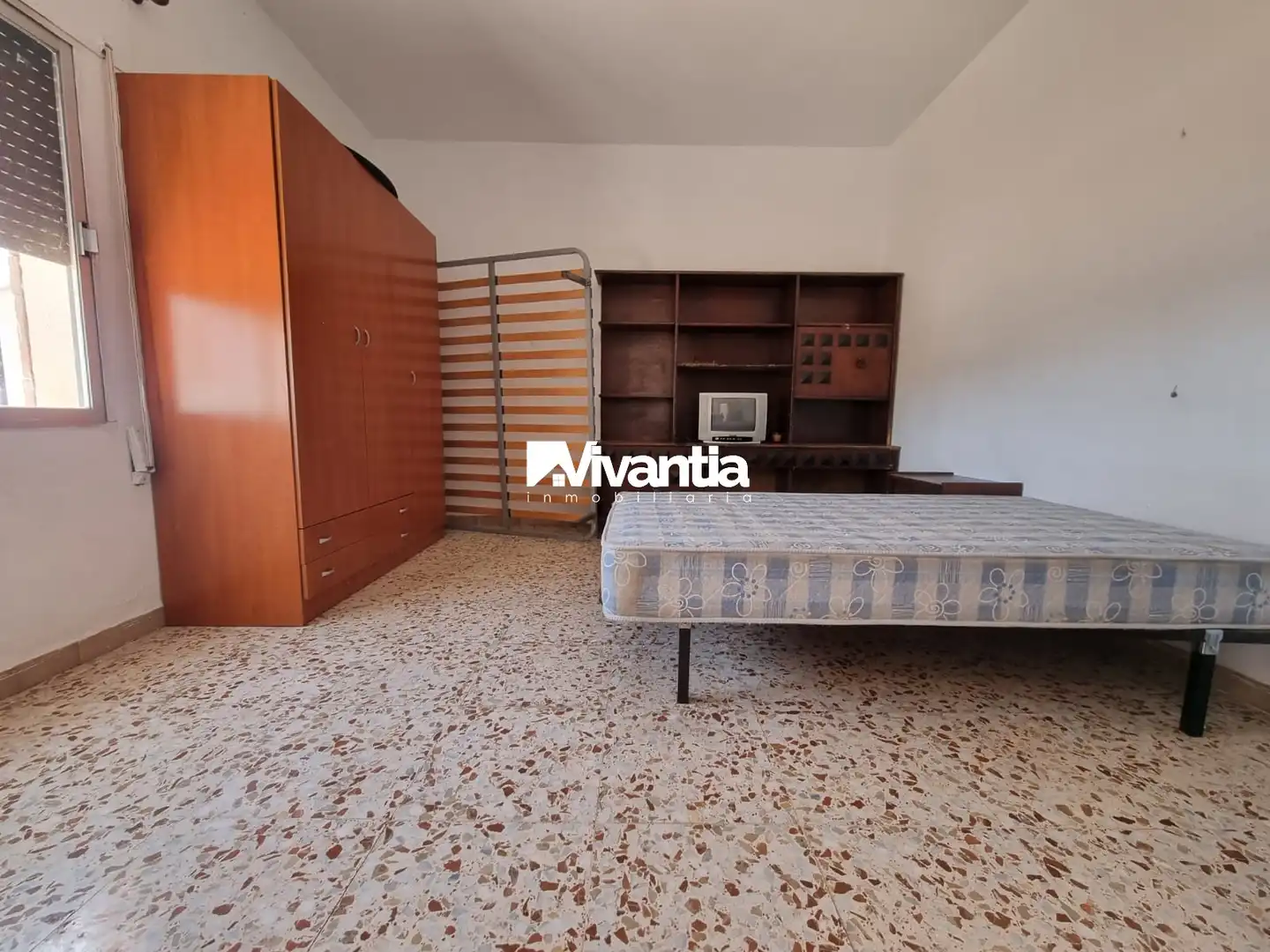 Dormitori de Finca rústica en venda en Lorca amb Jardí privat, Terrassa i Moblat