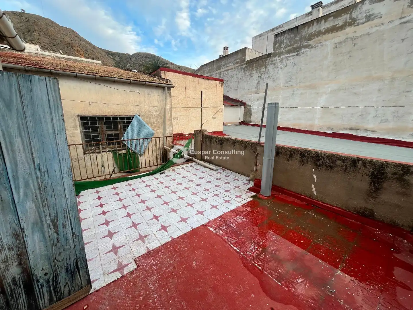 Vista exterior de Casa adosada en venda en Orihuela amb Moblat