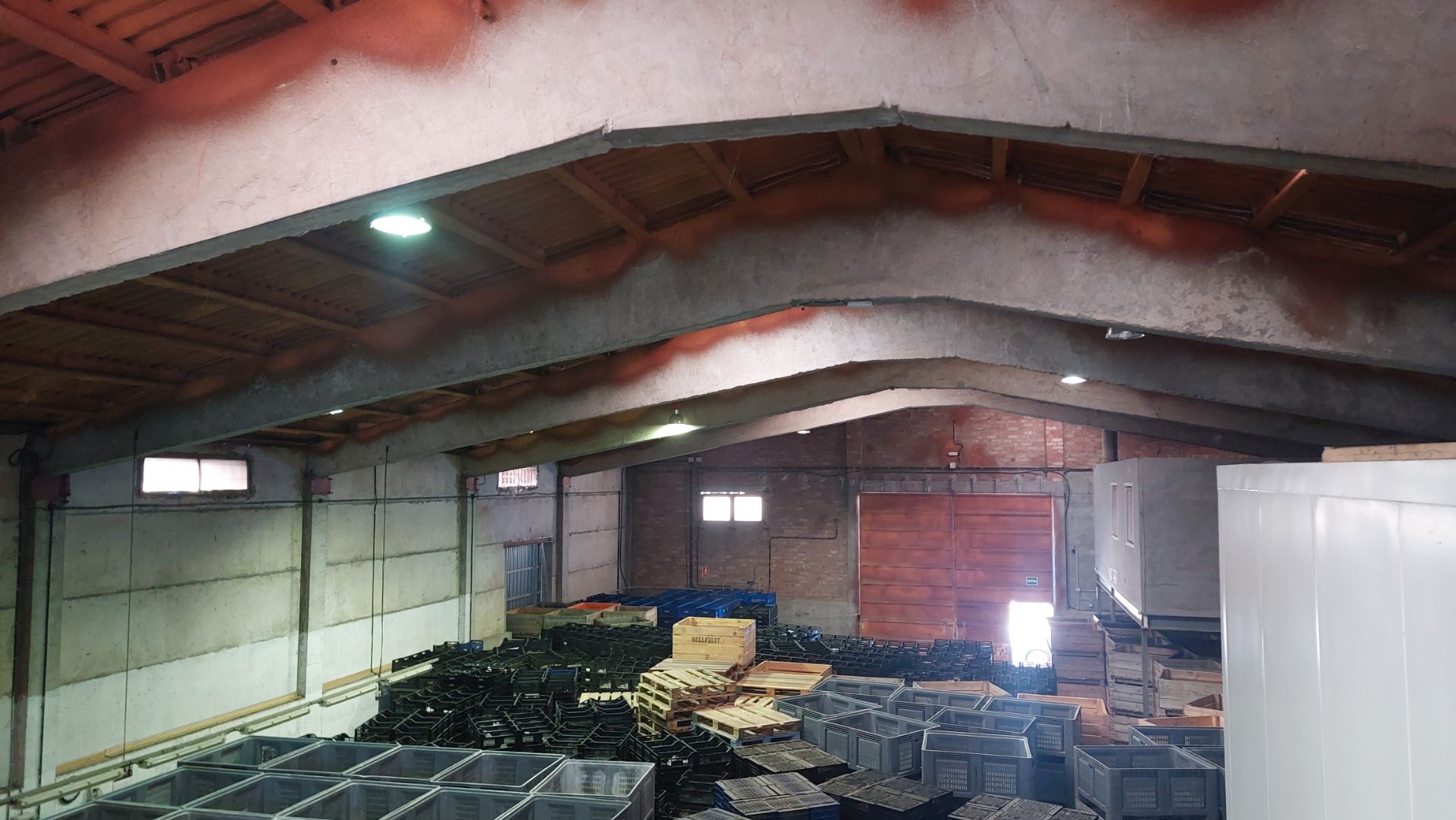 Nau industrial en venda en Barbens amb Alarma