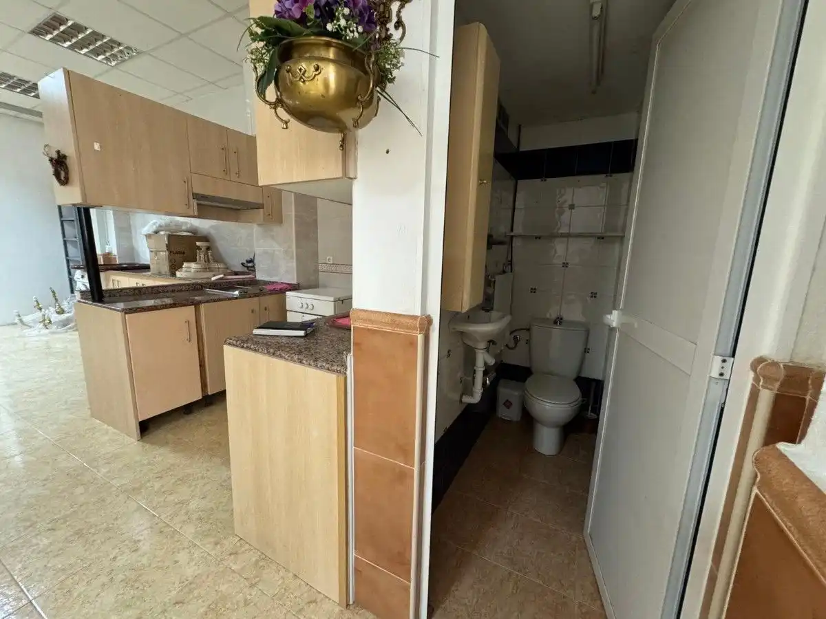 Gewerbefläche zum Verkauf in Centro, imagen 12