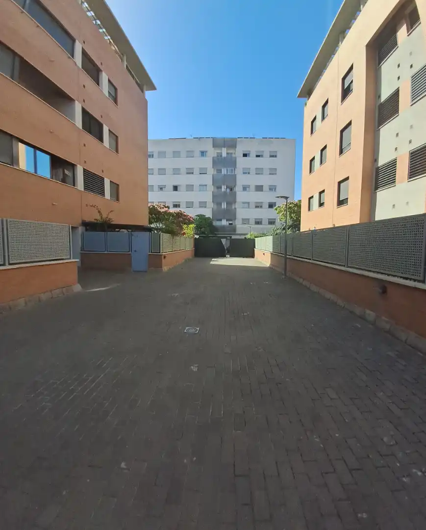 Parking of Flat for rent in Mairena del Aljarafe  with Air Conditioner and Community pool