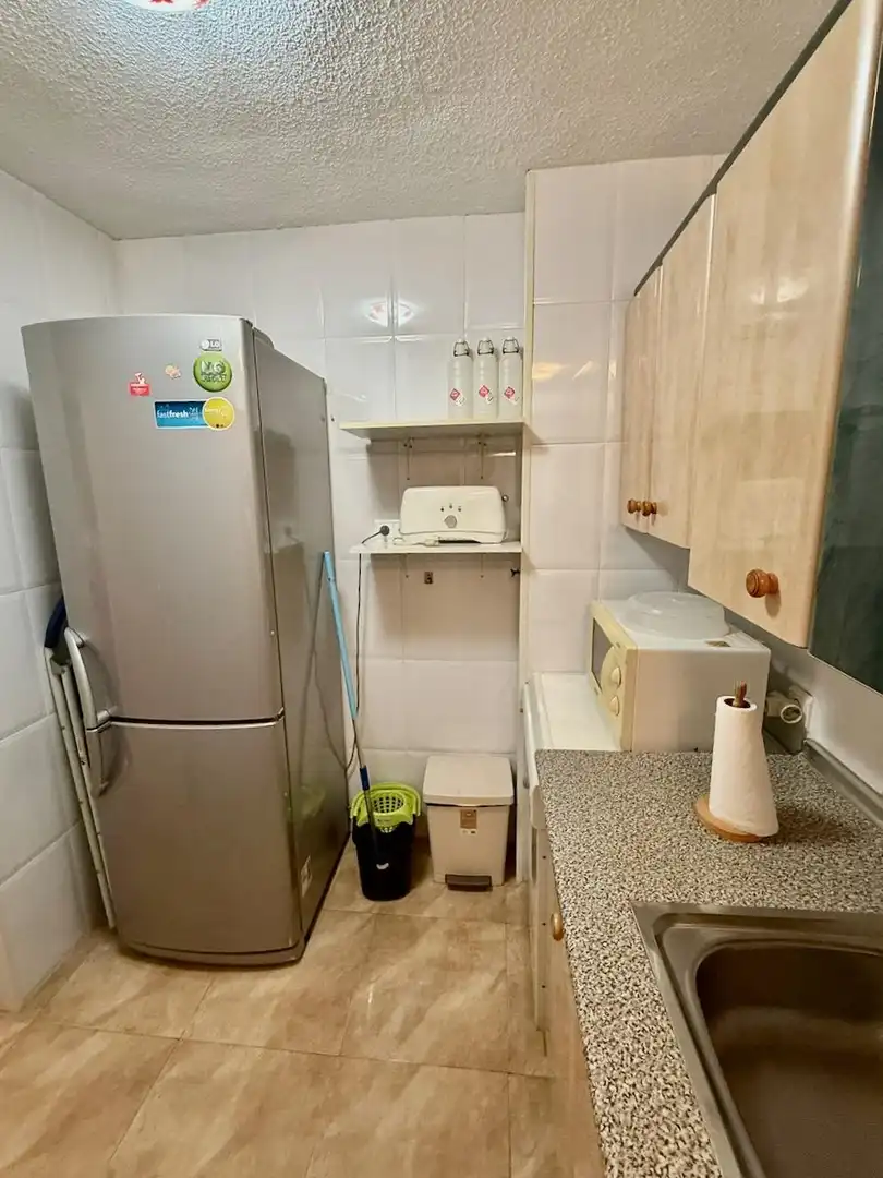Cuina de Estudi en venda en Benidorm amb Aire condicionat, Moblat i Piscina comunitària
