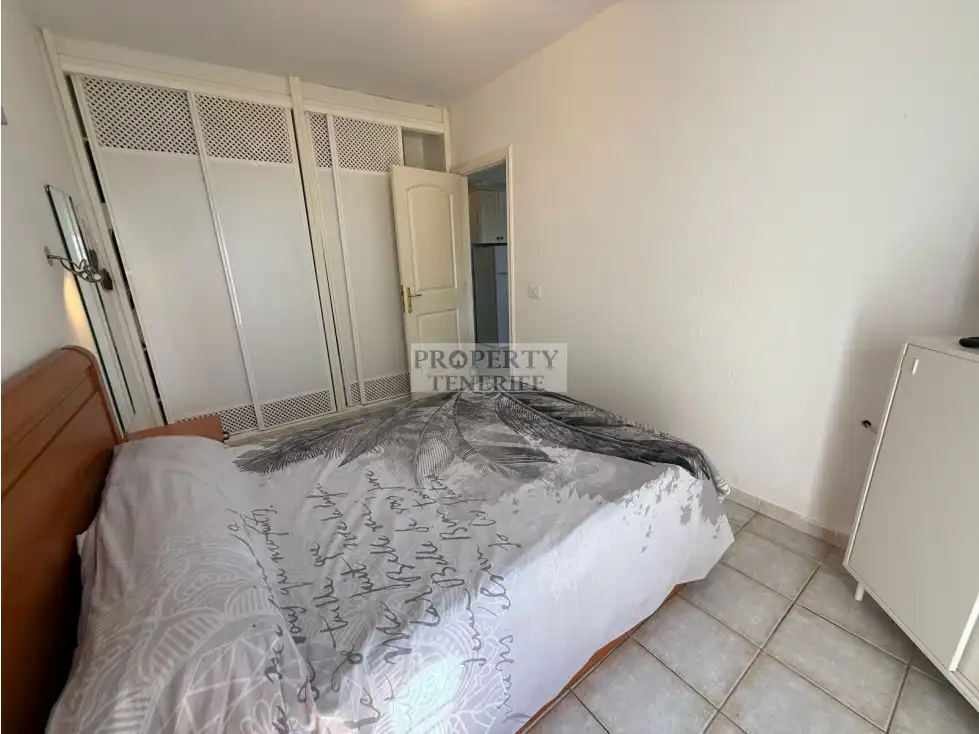 Schlafzimmer von Wohnungen zum Verkauf in Arona mit Terrasse, Schwimmbad und Möbliert