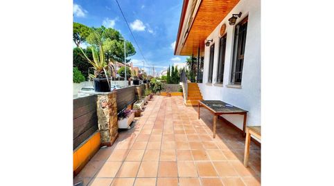 Foto 4 de Casa o chalet en venta en Calle Sol, Serraparera, Cerdanyola del Vallès