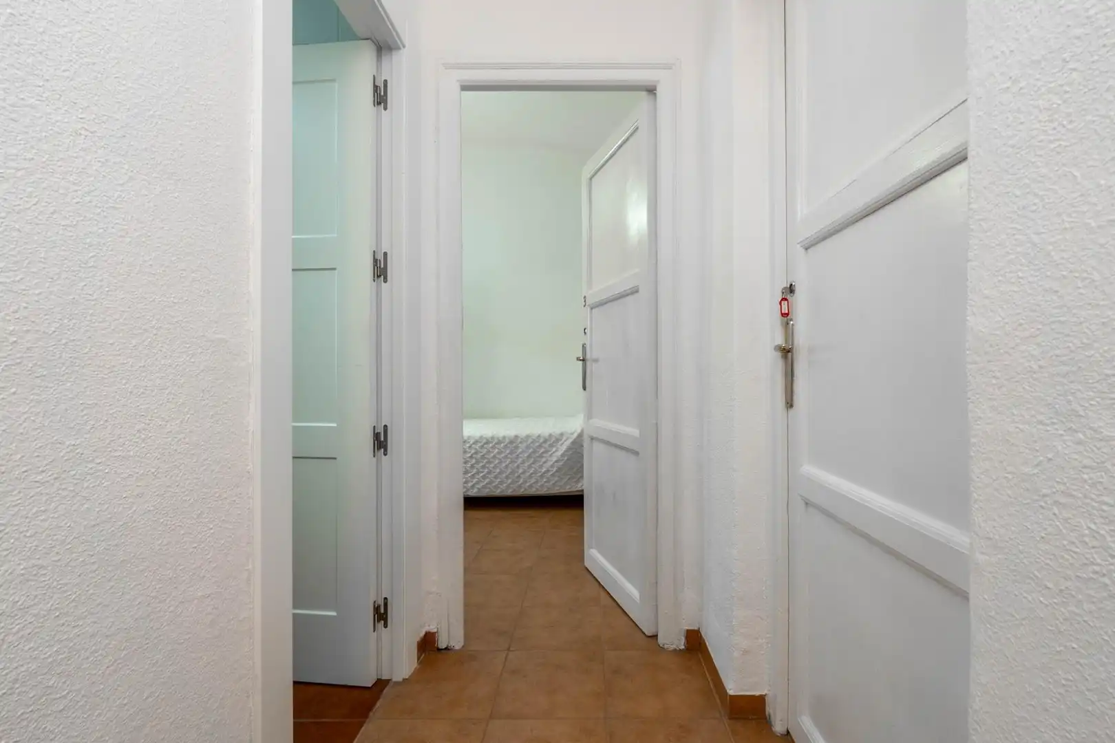 Flat for share in Granada  with Heating and Furnished