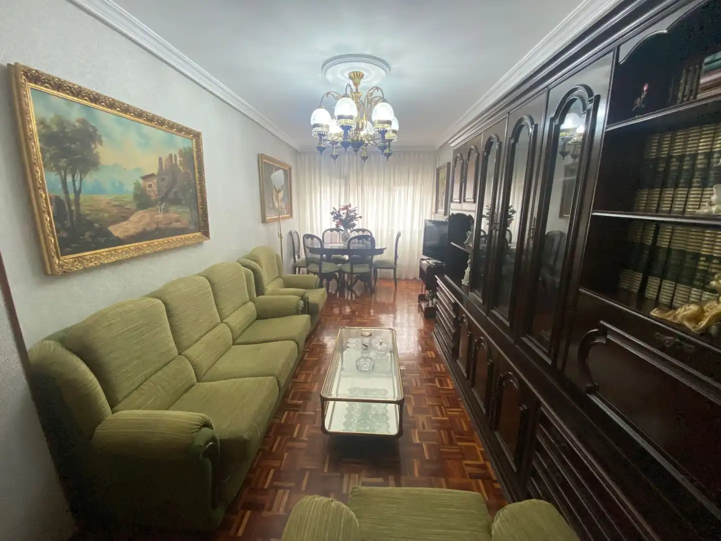 Wohnzimmer von Wohnung zum Verkauf in Oviedo  mit Heizung und Terrasse
