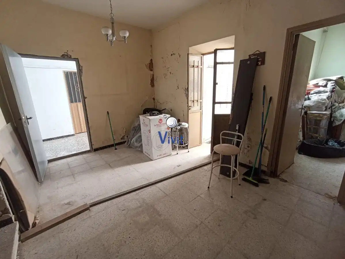Houses for sale in Alcalá de Guadaira  with Storage room