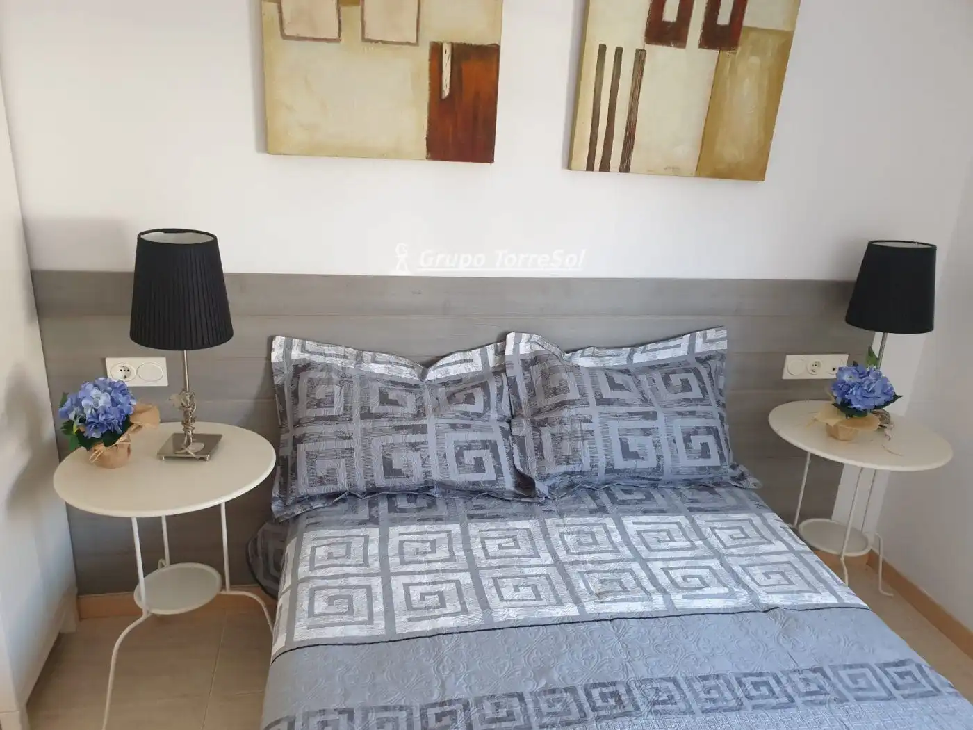 Dormitori de Casa adosada en venda en Roda de Berà amb Calefacció, Terrassa i Piscina