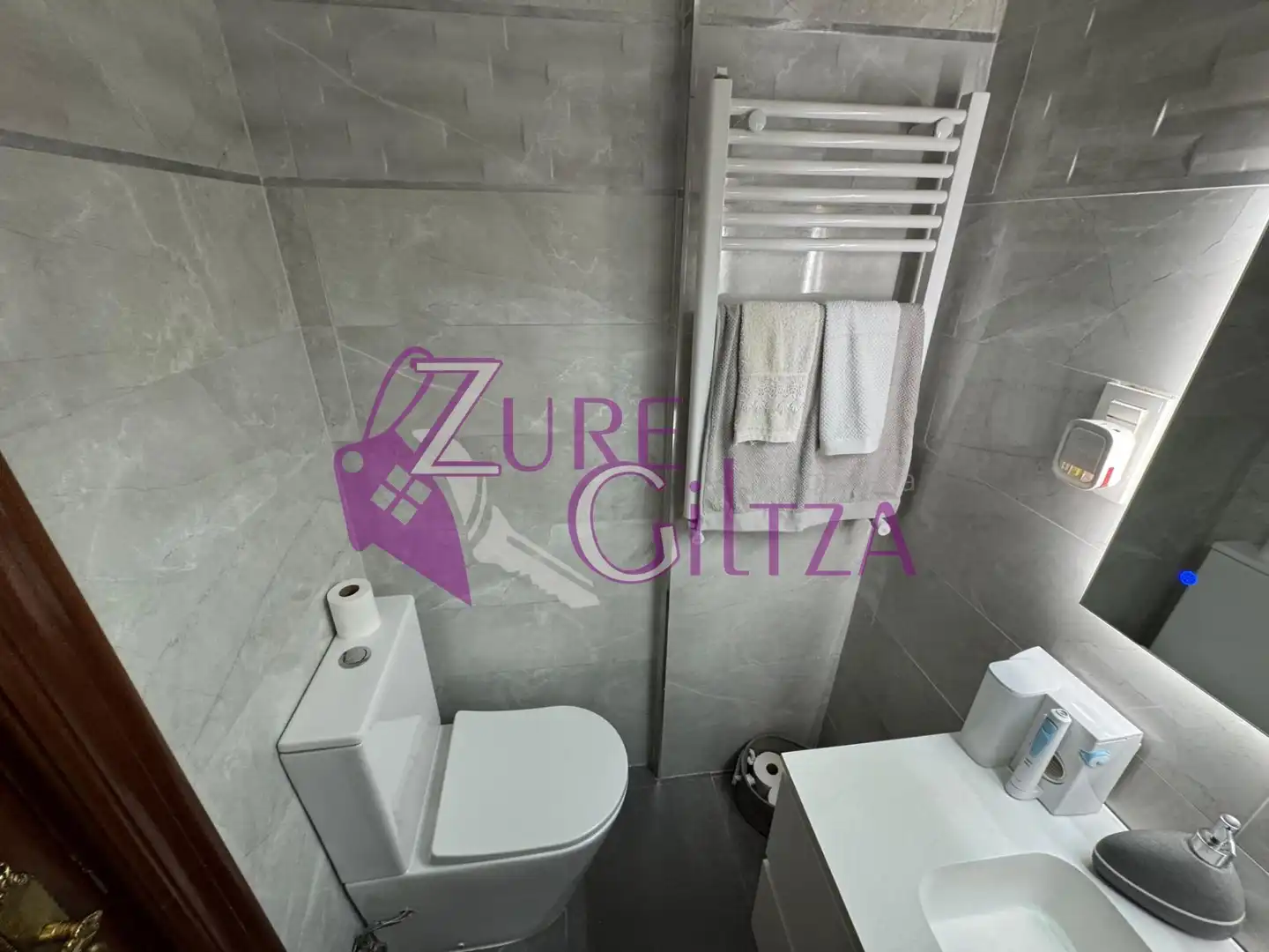 Baño de Piso en venta en Gernika-Lumo con Calefacción, Trastero y Amueblado