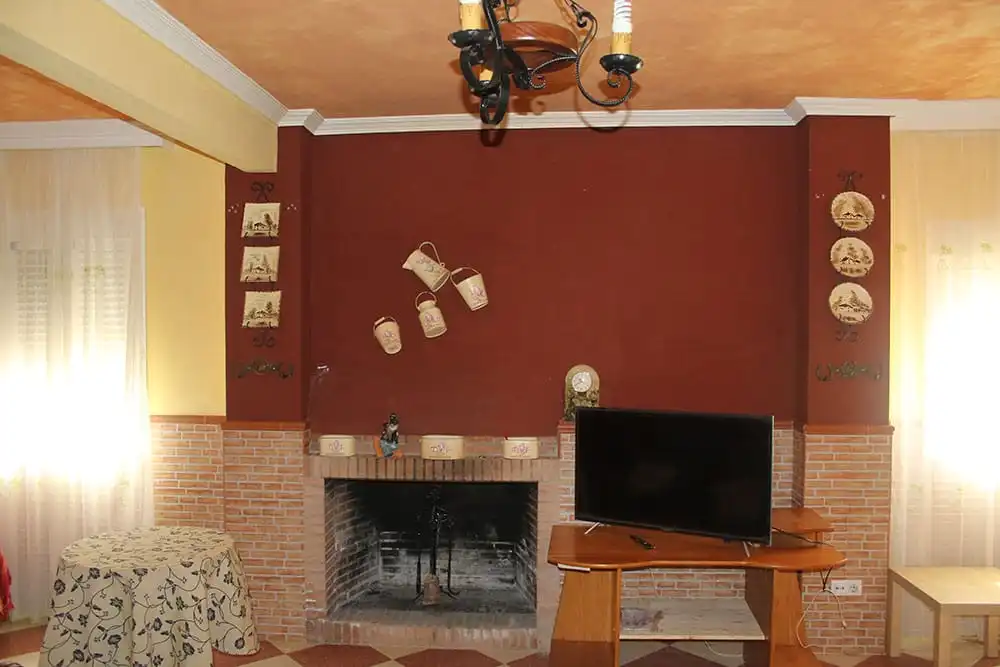 Chalet con piscina en venta en Carmona, imagen 7
