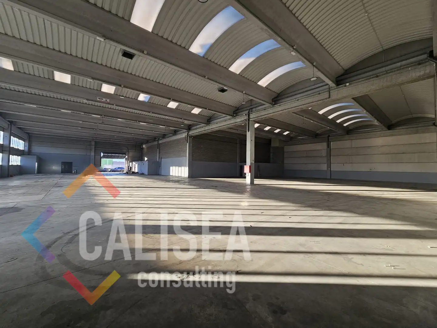 Fabrikhallen zur Miete in Terrassa